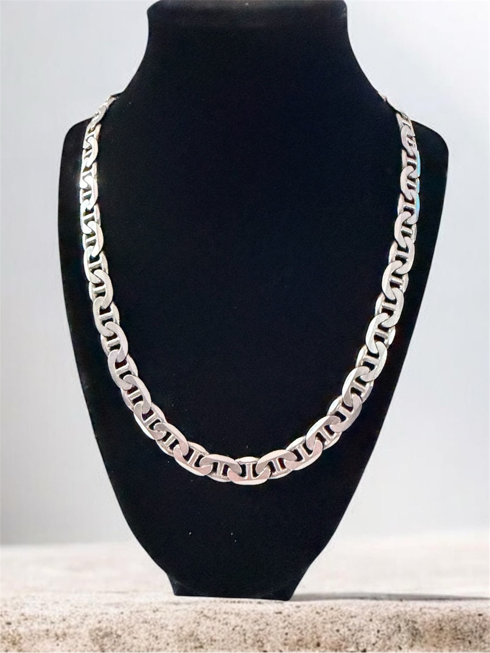 Vintage Italian 925 Sterling Silver Flat Anchor Mariner Chain Necklace 

80.62 g